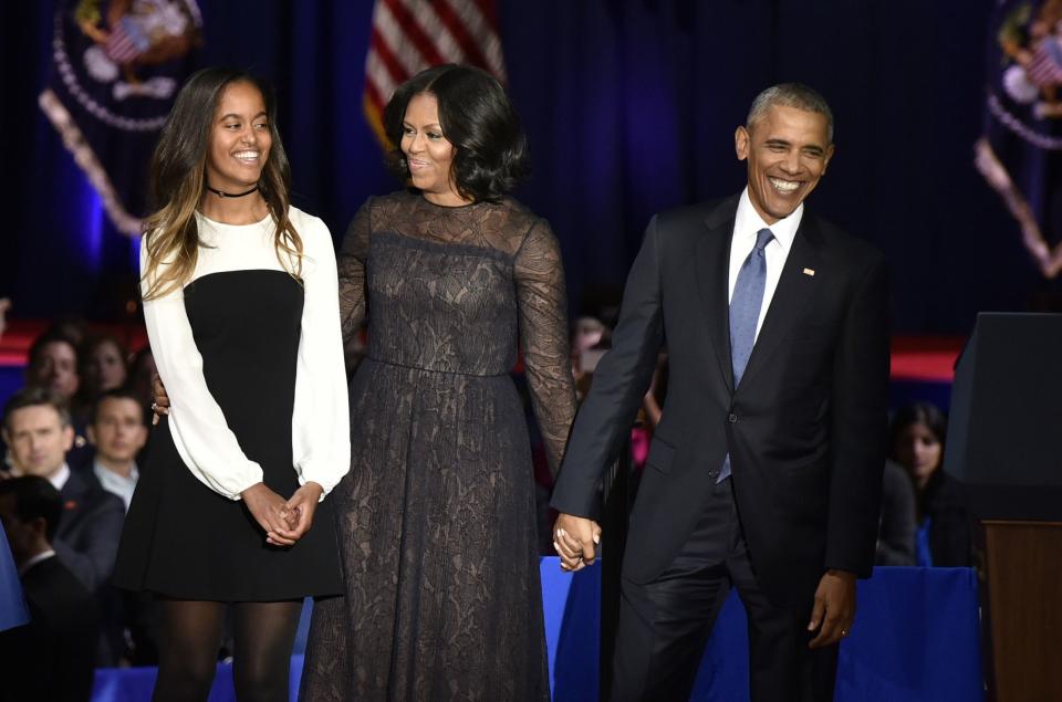 The Obamas with their eldest daughter, Malia.&nbsp; (Photo: Bloomberg via Getty Images)