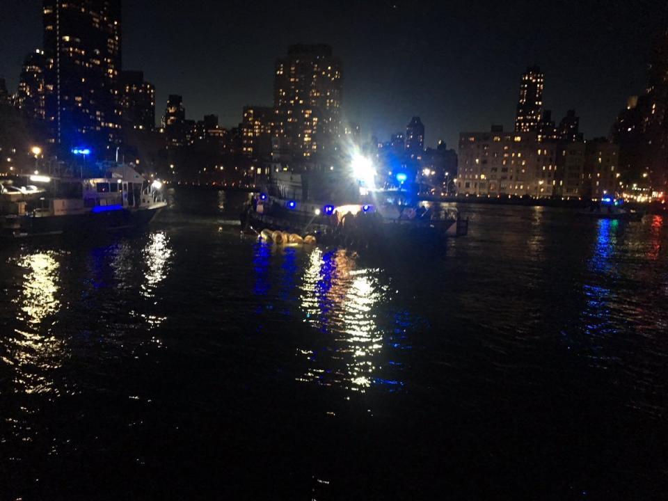 Five dead in New York river helicopter crash