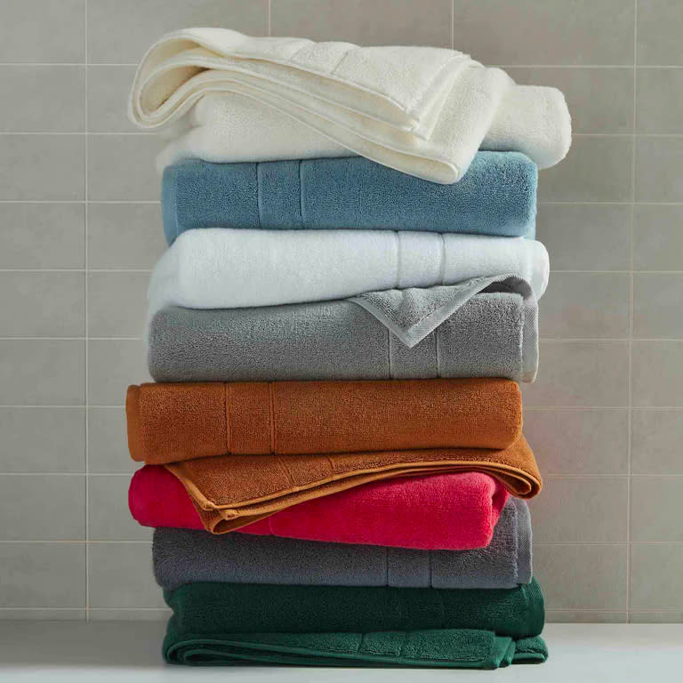 Super-Plush Towel Move-In Bundle, Brooklinen Review