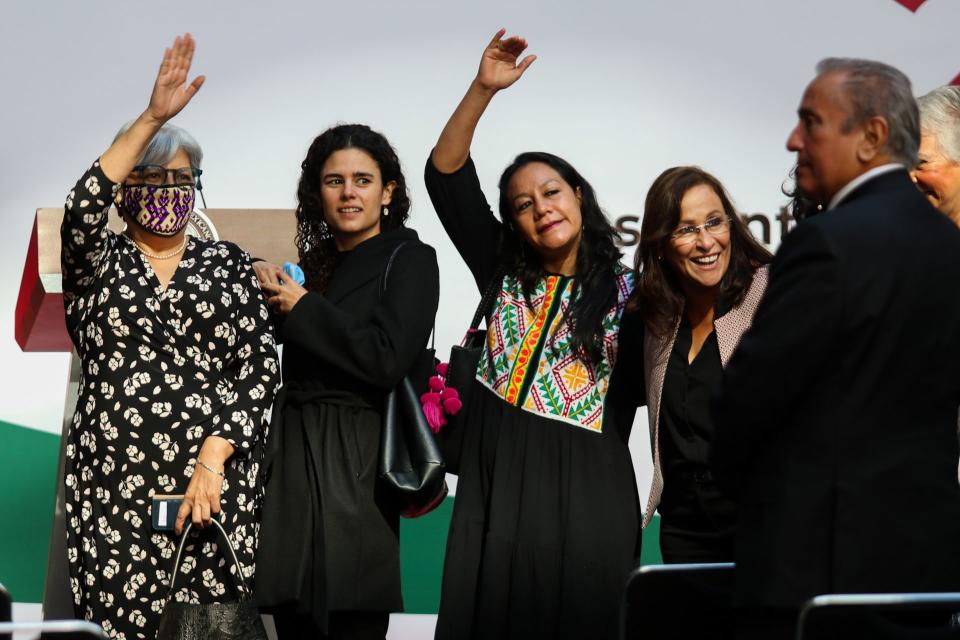 Graciela Márquez, secretaria de Economí­a; Luisa Marí­a Alcalde, secretaria del Trabajo; María Luisa Albores, nueva titular de Semarnat, y Rocí­o Nahle, secretaria de Energí­a. FOTO: GALO CAÑAS /CUARTOSCURO.COM