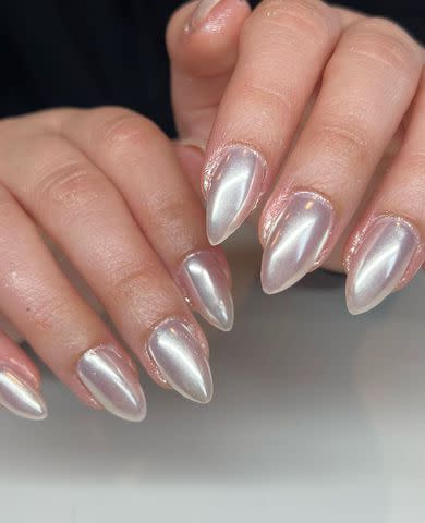 <p><a href="https://www.instagram.com/nails_by__bridgett/" data-component="link" data-source="inlineLink" data-type="externalLink" data-ordinal="1">nails_by__bridgett</a></p>