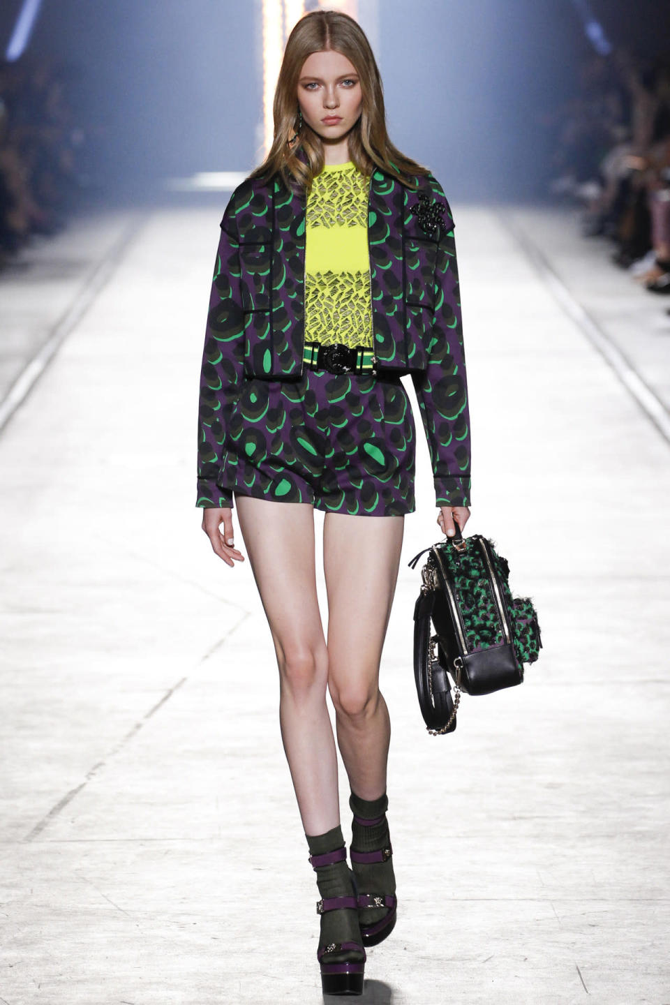 <p>Versace Spring/Summer 2016 (Milan)<br></p>