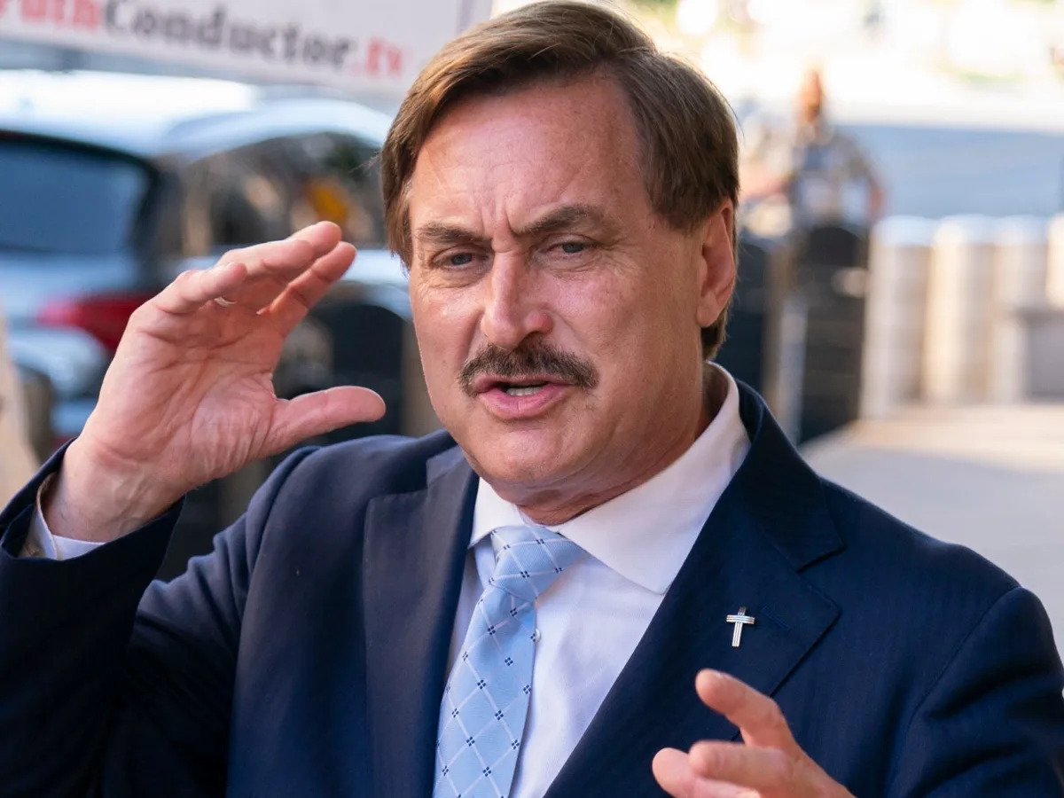 Mike Lindell's lawyers are dodging meetings for Dominion's defamation lawsuit and refusing to hand over discovery material, court documents show