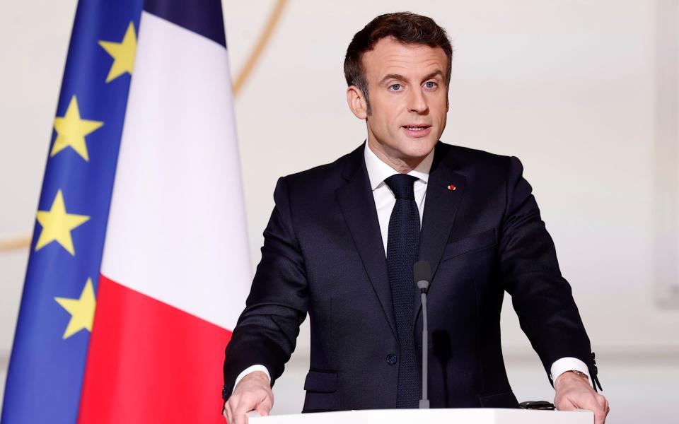 ပြင်သစ်သမ္မတ Emmanuel Macron - Ian Langsdon, Pool