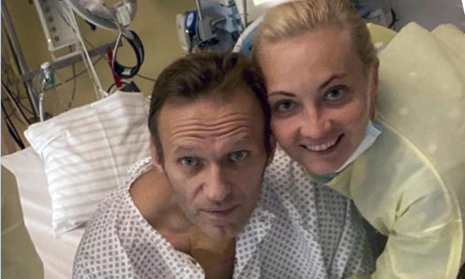Alexei Navalny and his wife Yulia in a hospital in Berlin in September.