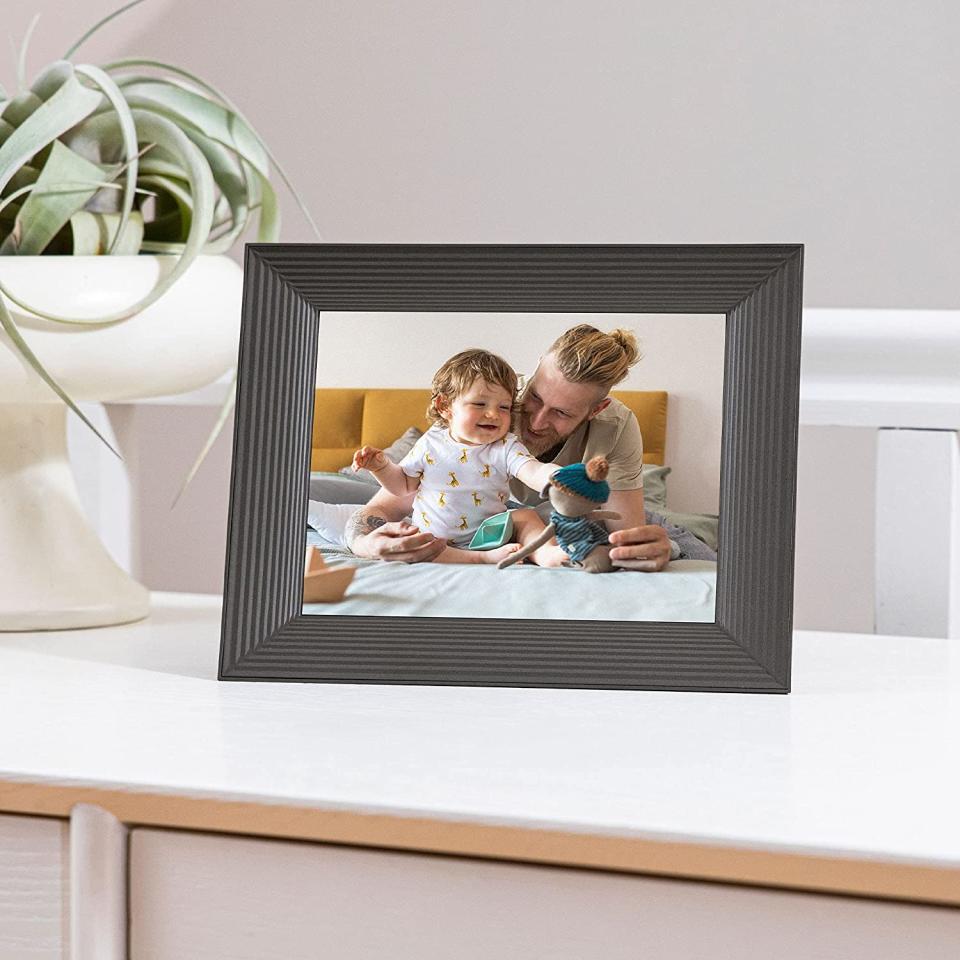 small digital picture frame