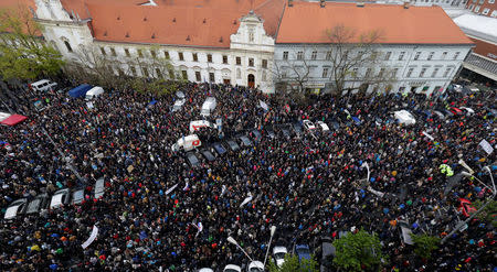 Demonstrators take part in an anti-corruption rally demanding the resignation of the interior minister and police chief, in Bratislava, Slovakia, April 18, 2017. REUTERS/David W Cerny