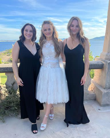 <p>Hunter King Instagram</p> Kelli King, Joey King, and Hunter King.