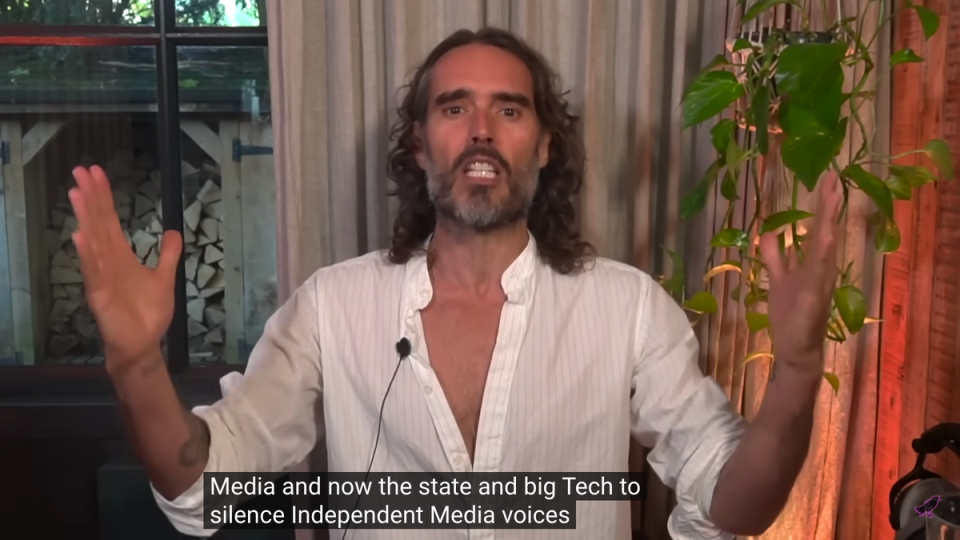 Russell Brand addresses followers in a 25 September broadcast on YouTube and Rumble (Russell Brand/YouTube/Rumble)