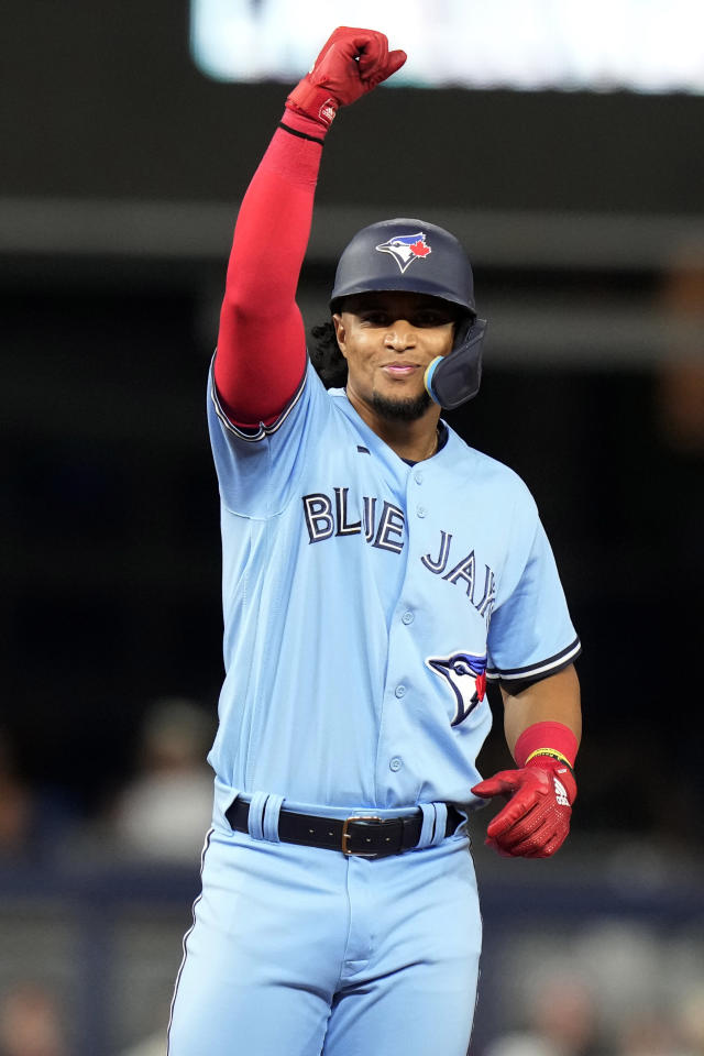 Clement and Springer hit RBI singles in the 8th in the Blue Jays' 2-0 win  over the Marlins