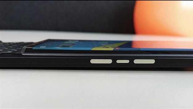 blackberry priv side view