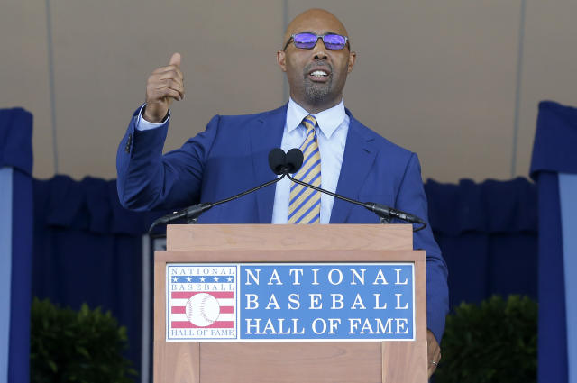 Harold Baines inducted into Hall of Fame