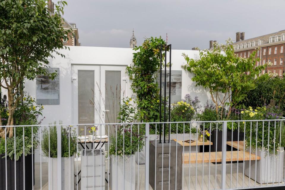 The Landform Balcony Garden