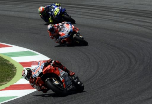 Jorge Lorenzo (L) won at Mugello ahead of Ducati teammate Andrea Dovizioso