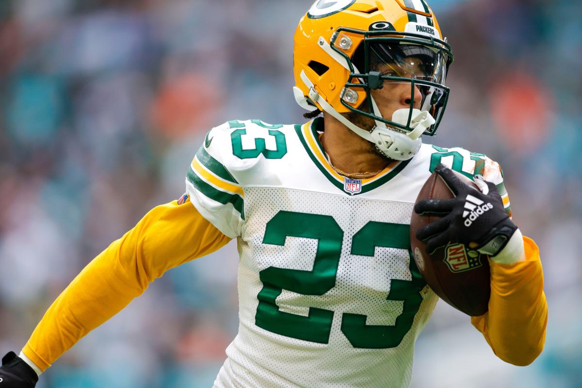 Who is the NFL's highest-paid cornerback? A look at the 32 top salaries for  CBs in 2023.