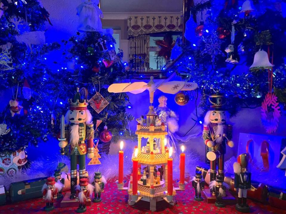 The Argus: Nutcrackers and the weihnachtspyramide