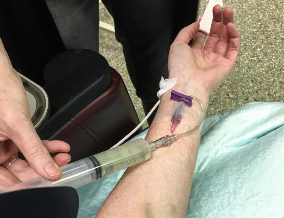 Heidi Plamping's arm hooked up to a drip. The Canadian woman had to undergo the medication via IV drip for four days.