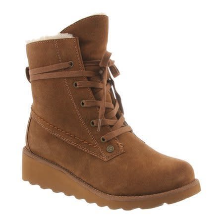 Get them <a href="https://jet.com/product/Bearpaw-Womens-Krista-Lace-Up-Ankle-Boot/3181921e3e72461787452eeeff5e60a8" target="_blank">here</a>.