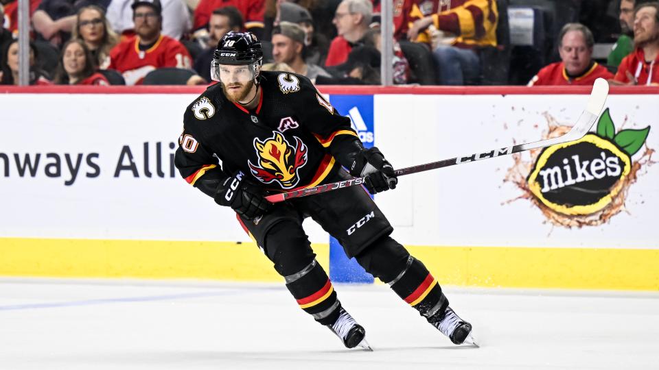  Jonathan Huberdeau's Calgary tenure got off to a bumpy start. (Brett Holmes/Icon Sportswire via Getty Images)