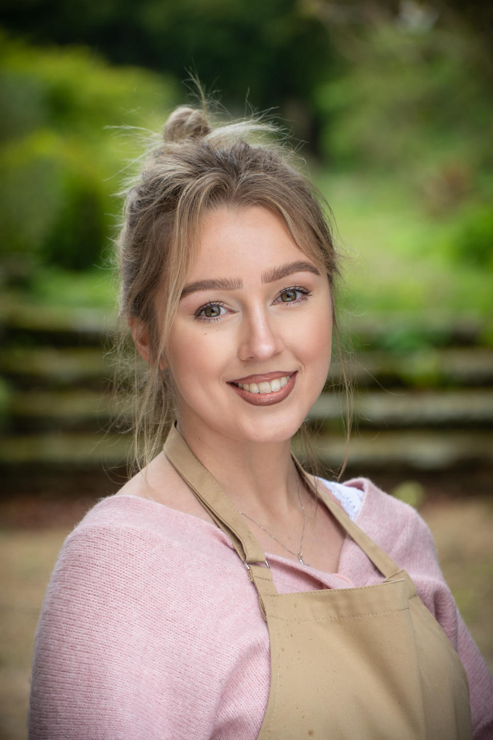 Bake Off contestant Rebs (Channel 4)