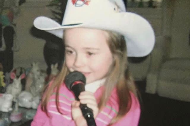 <p>Sabrina Carpenter/Instagram</p> Sabrina Carpenter as a kid