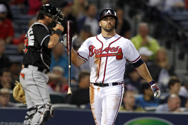 Uggla stuns former team as Nats charge past Braves