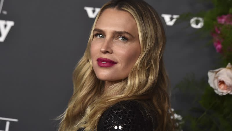 Sara Foster arrives at the 2022 Baby2Baby Gala on Saturday, Nov. 12, 2022, at the Pacific Design Center in West Hollywood, Calif.