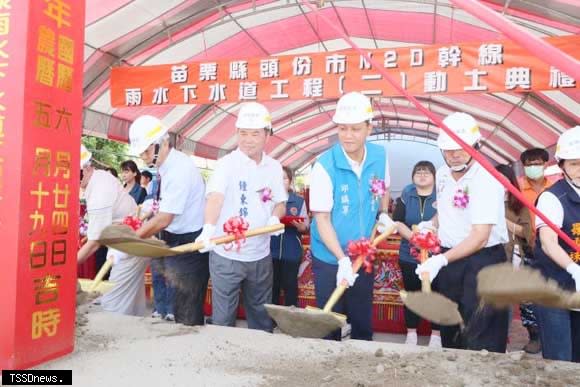 頭份市民族路及八德一路雨水下水道第二期工程開工動土將解決淹水問題。（記者江乾松攝）