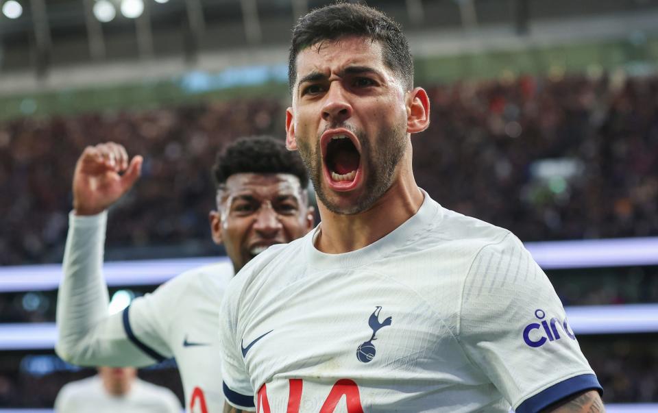 Cristian Romero roars to the Tottenham fans