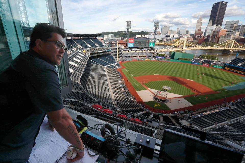 Danny Graves, who now works as a broadcaster, will be inducted into the Reds Hall of Fame from July 15-16, 2023.