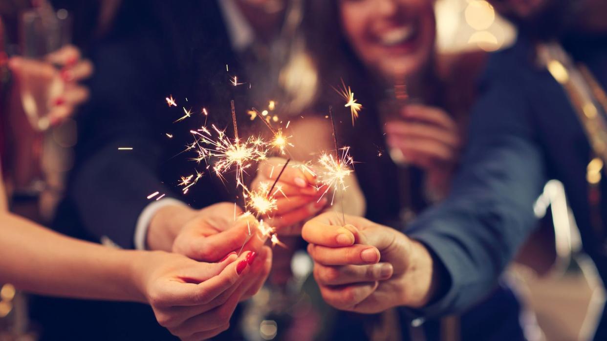 sparklers new years eve ideas
