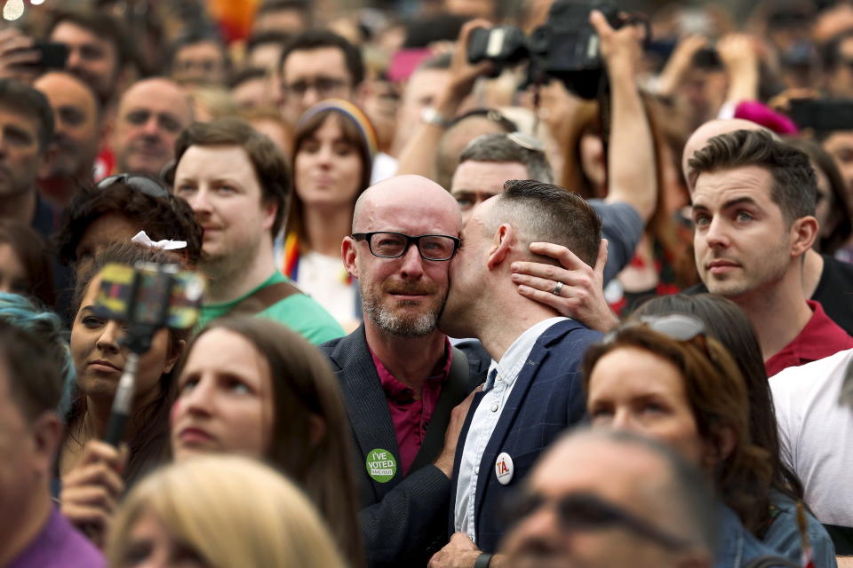 People react as Ireland voted in favour of allowing same-sex marriage in a historic referendum, in Dublin May 23, 2015. Ireland became the first country in the world to adopt same-sex marriage by popular vote as 62 percent of the electorate backed a referendum, official results showed on Saturday.  REUTERS/Cathal McNaughton       TPX IMAGES OF THE DAY     