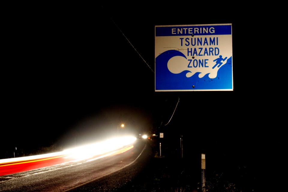 Cascadia Region Earthquake Science Center scientists will study the possible impacts of a major earthquake along the Cascadia subduction zone.