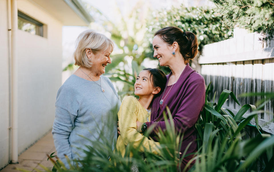 Cheerful three generation family. Grandmother, mother, and daughter. (Ippei Naoi / Getty Images)