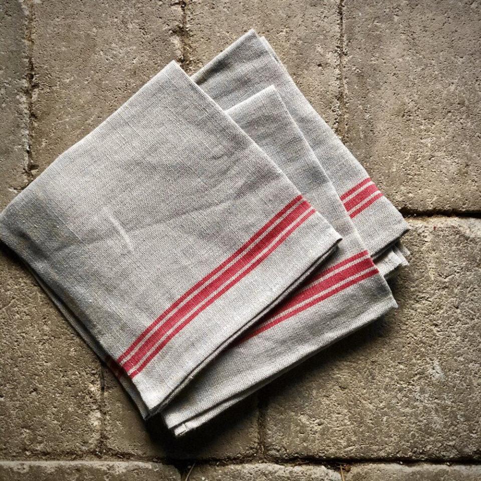 26) Rustic Linen Napkin