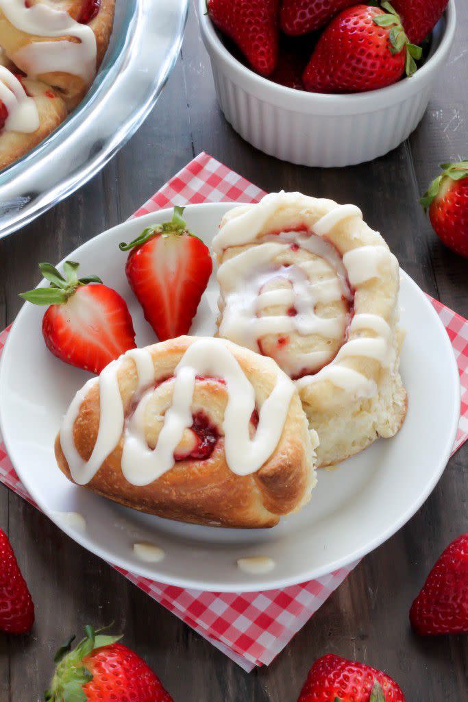 Strawberry Rolls with Vanilla Glaze