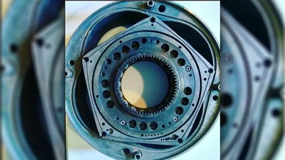 Soviet Five-Pointed Rotary Is the Final Boss of Wankel Engines photo