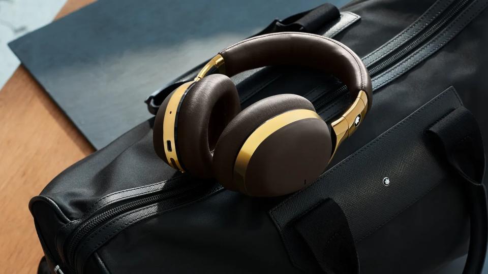 Montblanc MB 01 Smart Travel Over-Hear Headphones