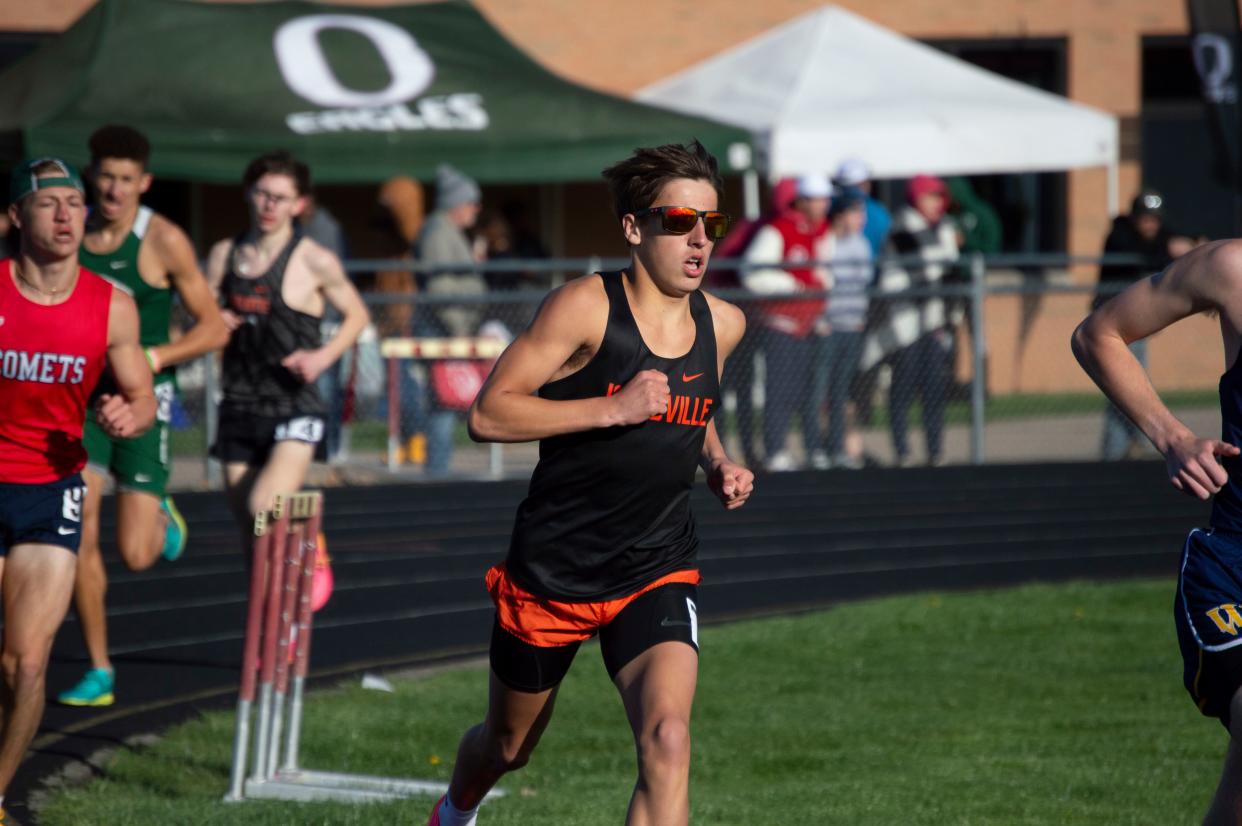 Jonesville freshman Caleb Blonde battles in a distance event.