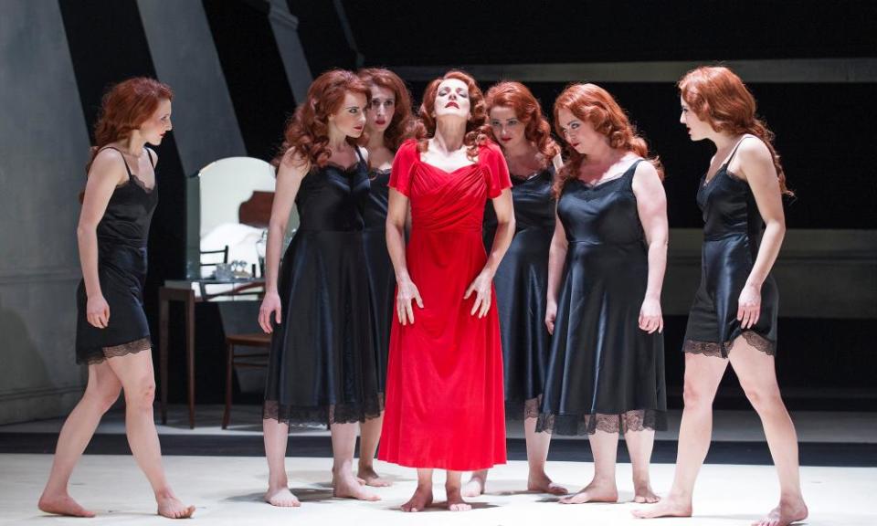 Pamela Helen Stephen, centre, as Dido in Opera North’s production of Purcell’s Dido and Aeneas at the Grand Theatre, Leeds, 2013.