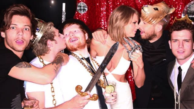 We’ve already seen <strong>Taylor Swift</strong> and <strong>Calvin Harris</strong>’ first kiss caught on camera (or maybe we didn’t, it’s hard to tell) at an after-party for the 2015 Taylor Swift Awards -- er, we mean Billboard Music Awards. But there’s a different picture we need to talk about ASAP. Taylor, Calvin, and half of the <strong>One Direction</strong> boys. In the same picture. <strong> NEWS: Taylor Swift just landed the No. 1 spot on Maxim’s 2015 Hot List</strong> The picture was tweeted out by Taylor’s brother, <strong>Austin Swift</strong> (who celebrated graduating from Notre Dame by partying in Vegas with all his sister’s famous friend. NBD.), and Taylor retweeted it: Last night was a wild ride #DoneWithCollege pic.twitter.com/rOVCi7SwzL— Austin Swift (@austinswift7) May 19, 2015 Let’s break this down together: Twitter First of all, looks like there’s no bad blood -- get it? -- between Taylor and at least half of 1D: L <strong>ouis Tomlinson</strong> and <strong>Niall Horan.</strong> <strong>Liam Payne</strong> was also at the party, but apparently didn’t make the photo. Noticeably absent? <strong>Zayn Malik</strong>! Just kidding, he's not in One Direction anymore. <strong>Harry Styles</strong> -- obviously -- who left Vegas right after the BMAs ended. Twitter The exes were cordial to each other as recently as January, when they ran into each other in L.A., but probably best to avoid any of the awkwardness of Taylor and Calvin’s tour de PDA. (Which, sidebar: Awwww! Cute!) http://blame1989.tumblr.com/post/119372895547/more-photobooth-pics Elsewhere in the same circle of friends: <strong>Ed Sheeran</strong>, the co-host of the after party, doesn’t appear to have any lingering beef with Niall, after rumors that Niall ended Ed and his ex-girlfriend <strong>Ellie Goulding</strong>’s relationship (and inspired the cheating anthem “Don’t” in the process). If you’re not up-to-date on your 1D members, Niall is the one kissing Ed. <strong>PHOTOS: Take a look back at all of Taylor Swift's famous ex-boyfriends</strong> Now, here’s where things get more complicated: <strong>Joe Jonas</strong> was there too. As you know, Taylor and Joe dated way back when -- he broke up with her over the phone, or so she says -- and now Joe is rumored to be dating Taylor’s good friend, <strong>Gigi Hadid</strong>, who recently broke up with <strong>Cody Simpson</strong>. Dang, this dating pool is incestuous. Anyway, back to Taylor and Calvin: Check out how cozy the couple got during their first official award show together!