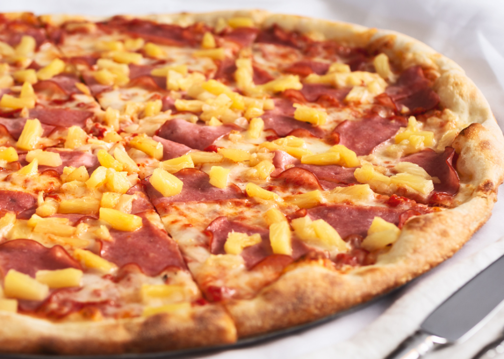 A Hawaiian pizza.