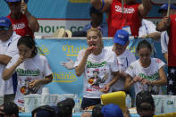 <p>Miki Sudo (C) competes to win the women Annual Nathan’s Hot Dog Eating Contest at the neighborhood of Coney Island on July 4, 2018 in New York City. (Photo: Eduardo Munoz Alvarez/Getty Images) </p>