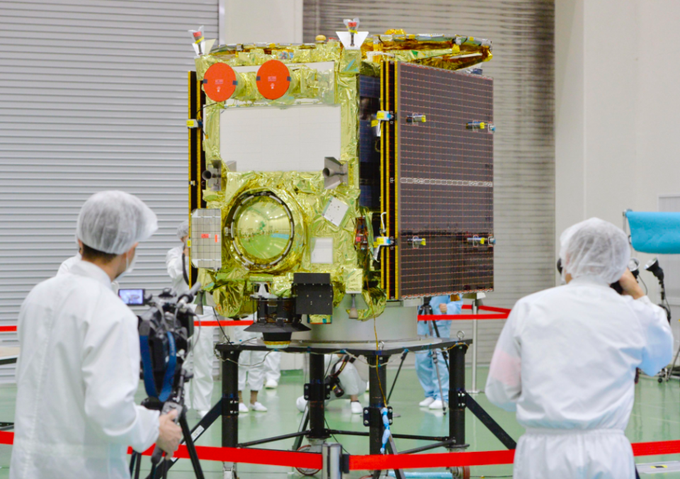 <em>Hayabusa2 is displayed to media by the Japan Aerospace Exploration Agency (JAXA) at its facility in Sagamihara, near Tokyo (PA)</em>