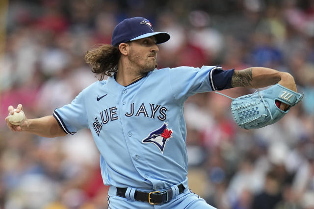 Blue Jays use Springer's solo homer and Gausman's 6 strikeouts to beat  Guardians 1-0