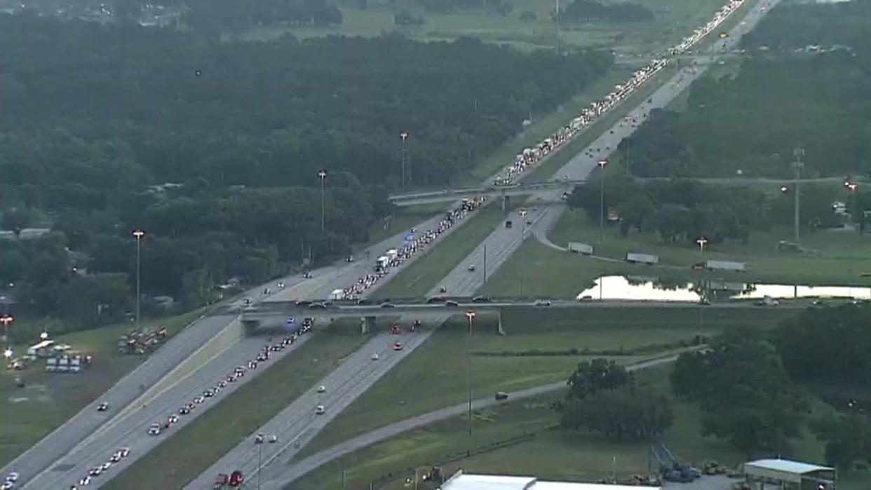 <div>The early morning crash caused major delays on I-4 in Polk County on Friday.</div>