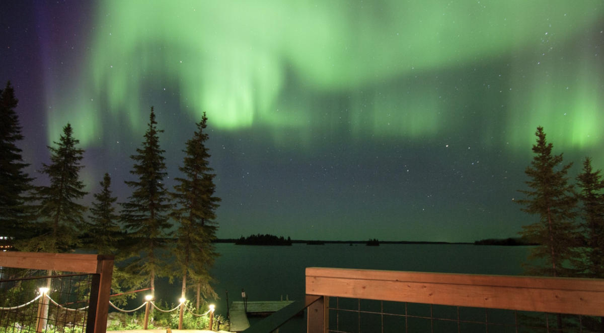 Northern lights possible over Canada (again!) on Monday morning