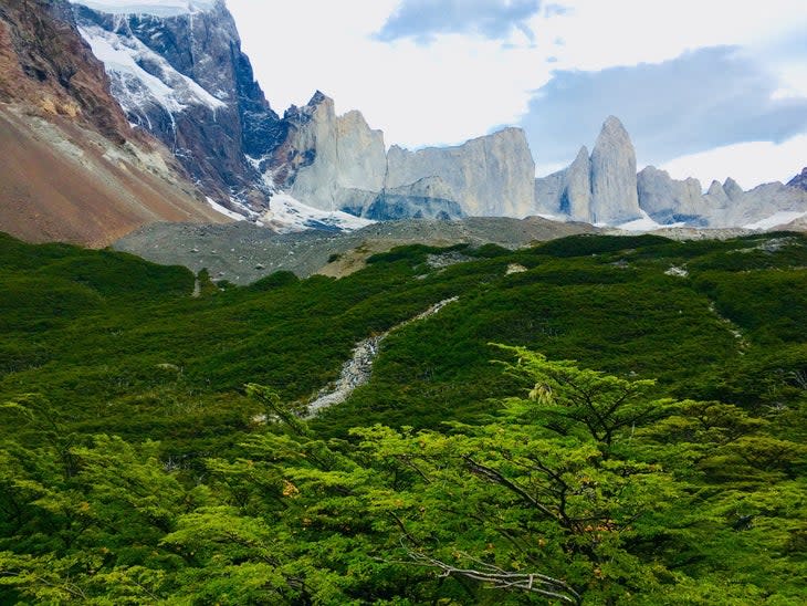 <span class="article__caption">Views from the W trek.</span> (Photo: Christine Nanji/Moment via Getty Images)