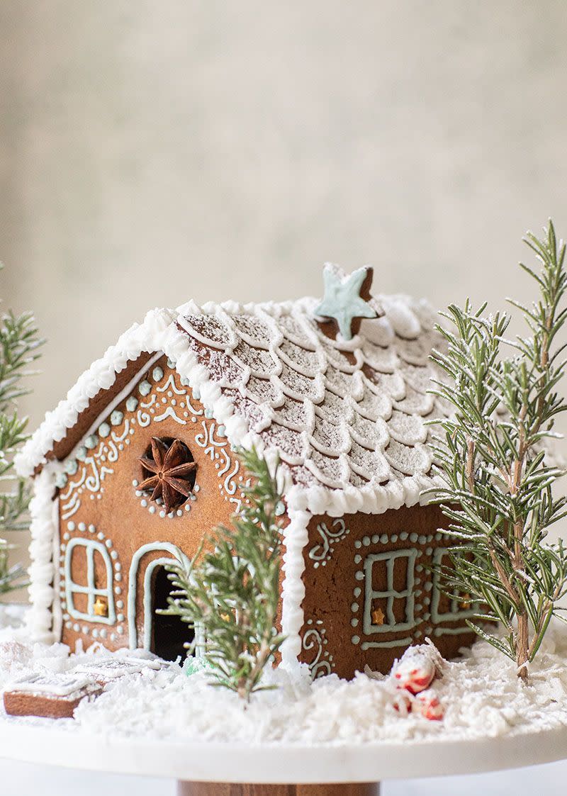 gingerbread house