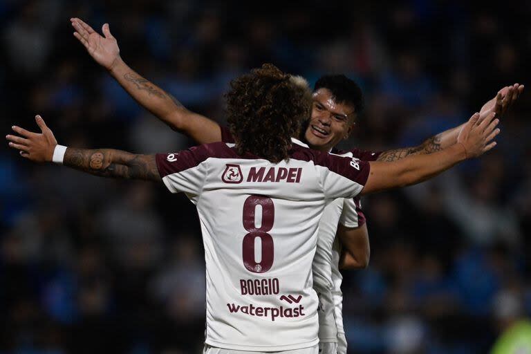 Walter Bou le dio la victoria a Lanús en Córdoba y fue el único jugador de los máximos goleadores que pudo anotar en la fecha